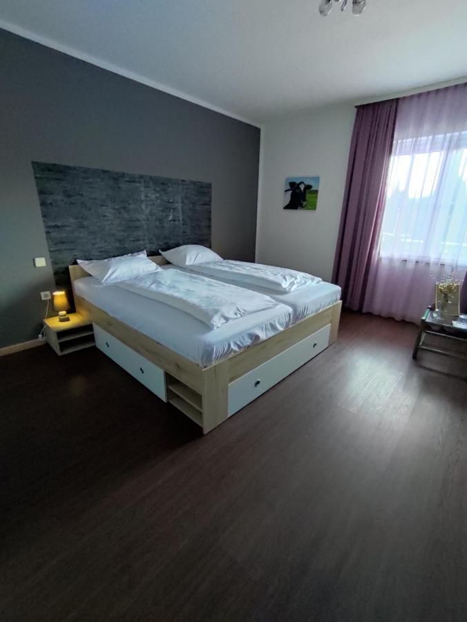 Pension Hoogerland Velden am Wörthersee Dış mekan fotoğraf