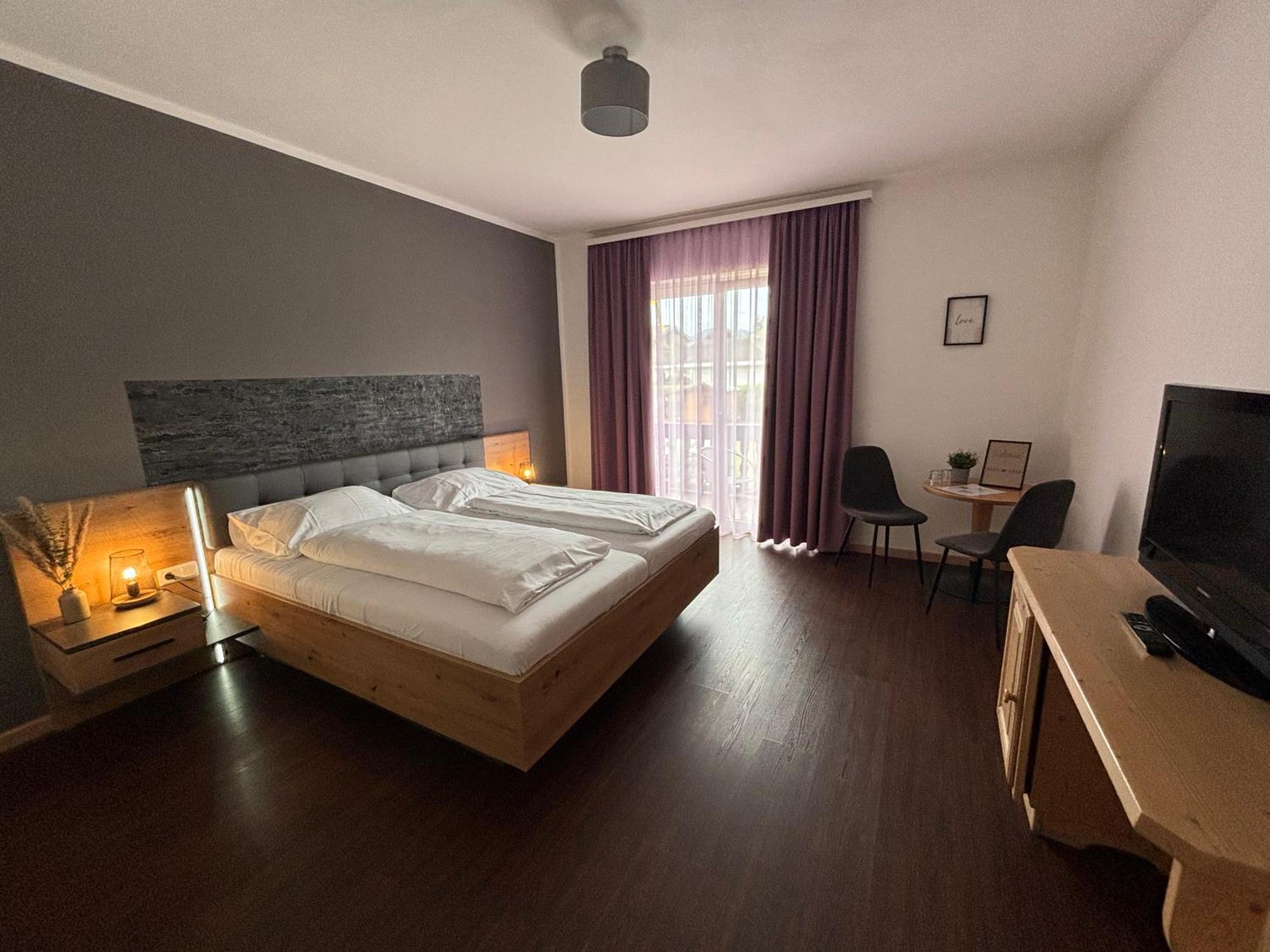 Pension Hoogerland Velden am Wörthersee Dış mekan fotoğraf